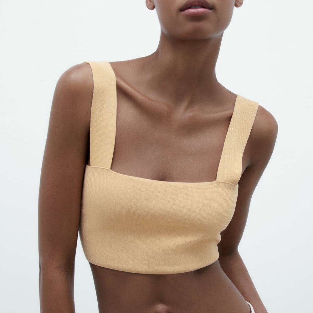 Zara knit crop tee size medium runs small